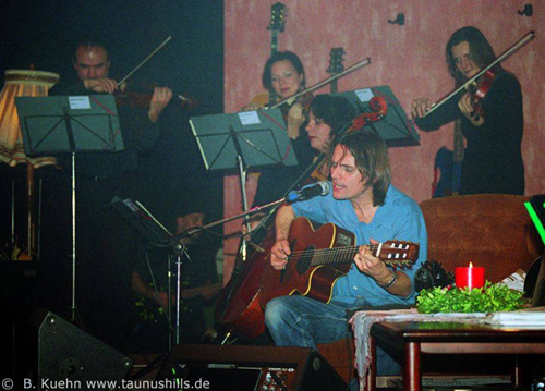 ©06_12_03_037