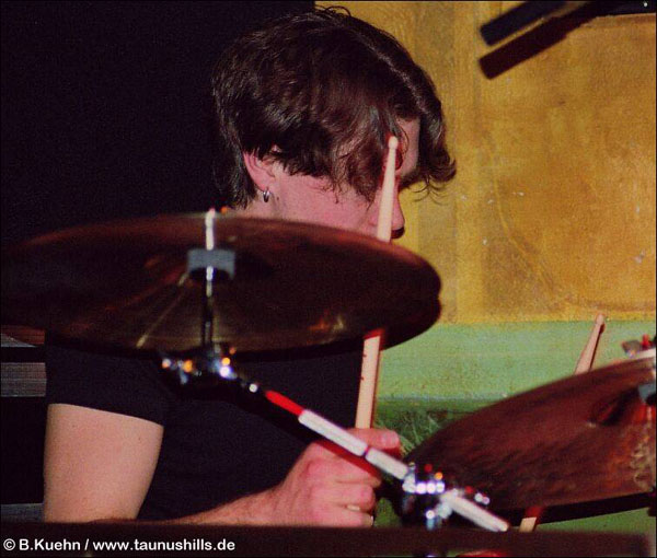 ©11_04_03_063